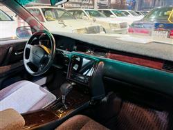 تۆیۆتا کراون